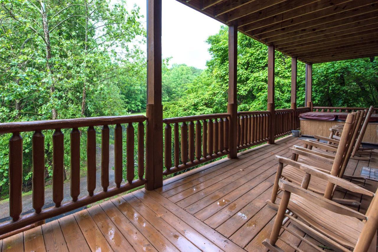 Cabin Of Dreams, 3 Bedroom Water View, Wifi, Hot Tub, Pool Table, Sleep 8 Sevierville Ngoại thất bức ảnh