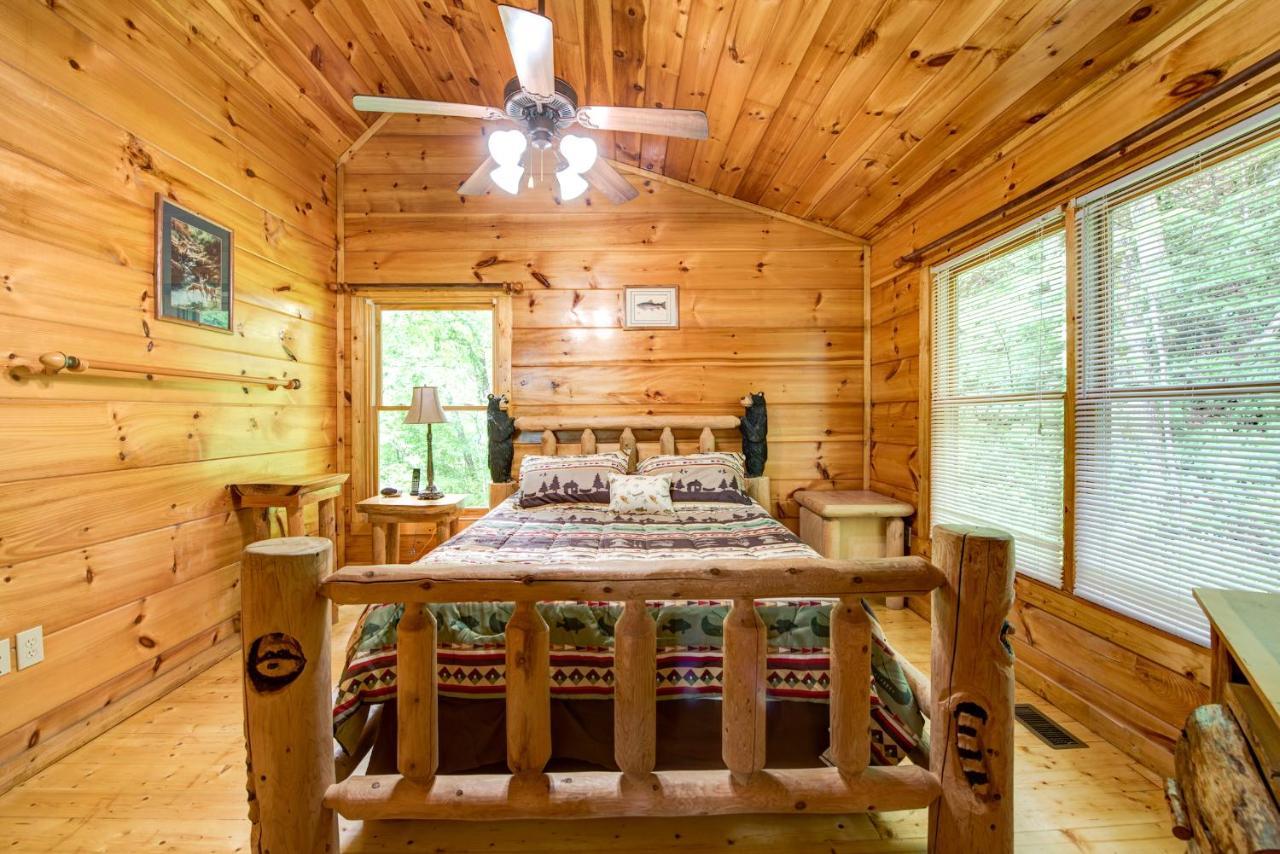 Cabin Of Dreams, 3 Bedroom Water View, Wifi, Hot Tub, Pool Table, Sleep 8 Sevierville Ngoại thất bức ảnh